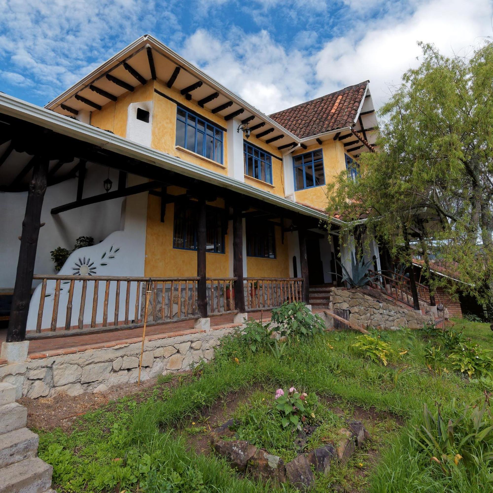 Hotel Achik Wasi Saraguro Екстериор снимка