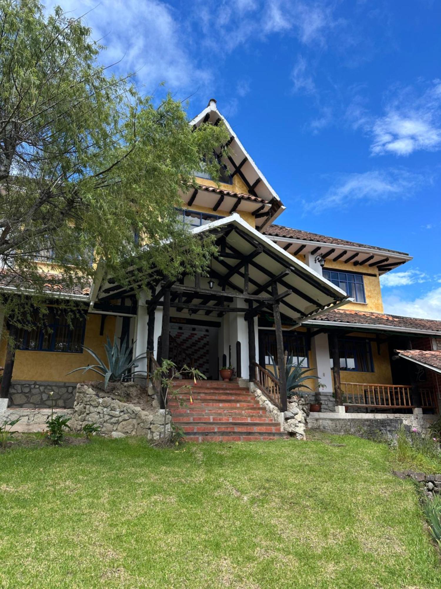 Hotel Achik Wasi Saraguro Екстериор снимка